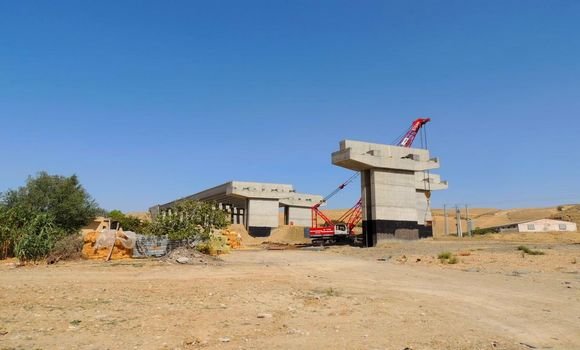 إعادة بعث أشغال منفذ الطريق السيار سطيف- جيجل