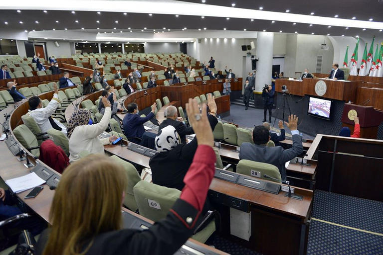 المصادقة بالإجماع على قانون تسوية الميزانية لسنة 2018