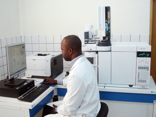 تجارة: اعتماد 53 مخبرا لمراقبة الجودة