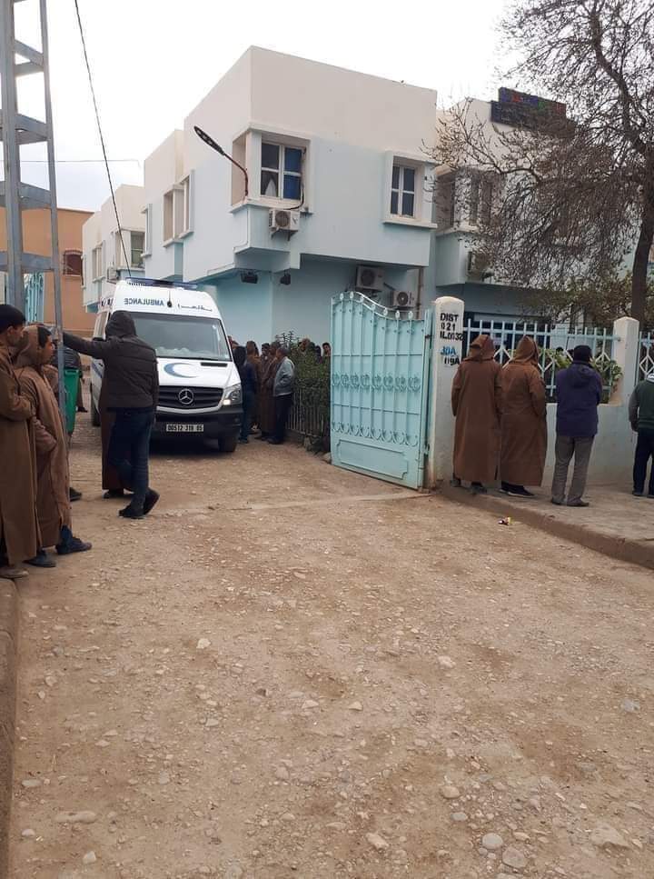 باتنة: محتج يسكب البنزين على وجه 