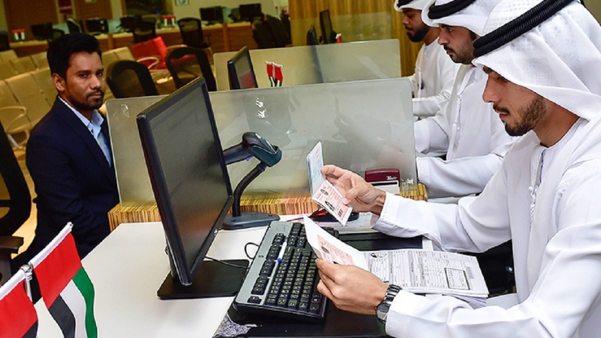 منها الجزائر..الإمارات تعلق منح تأشيرات لمواطني 13 دولة
