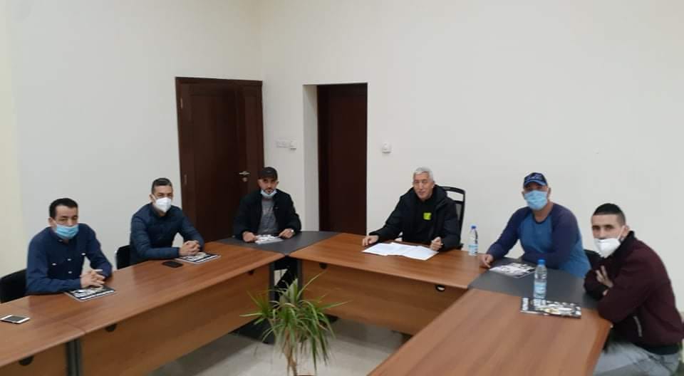 لقاء بين المصورين الصحفيين وممثل الفاف 