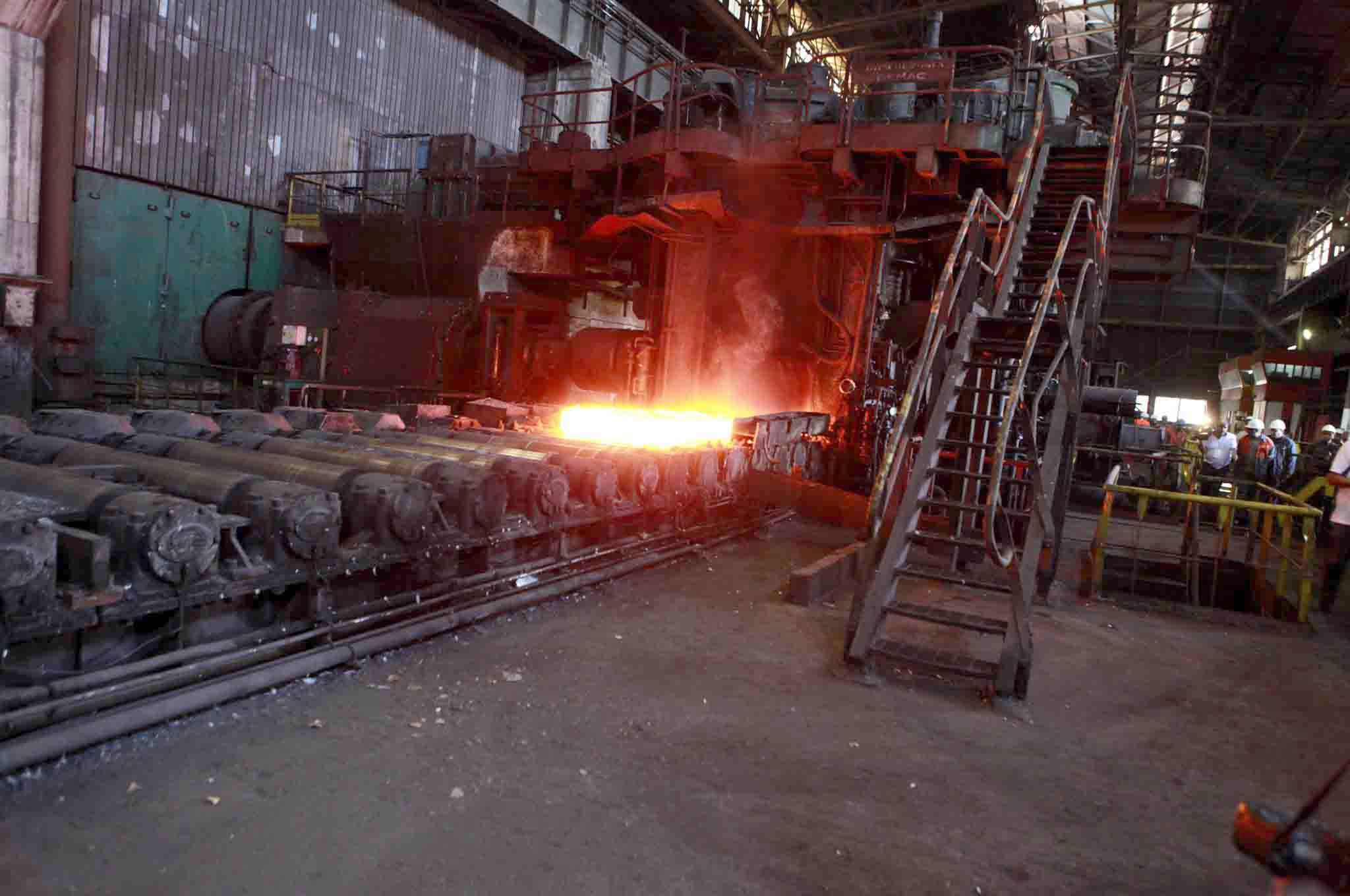 مركب الحجار يستأنف نشاطه منتصف هذا الشهر