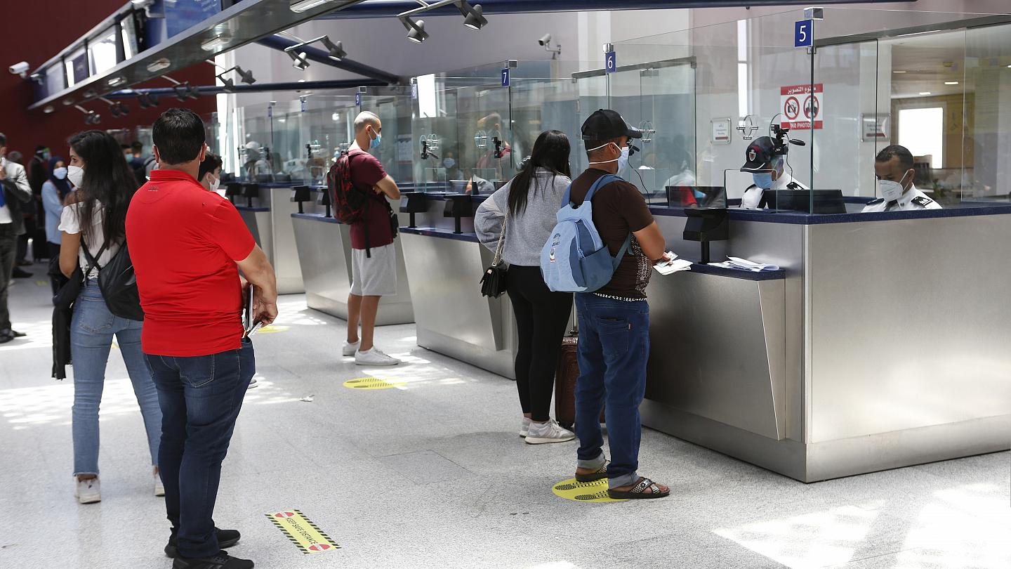 الاتحاد الأوروبي يسحب المغرب من قائمة الإعفاء