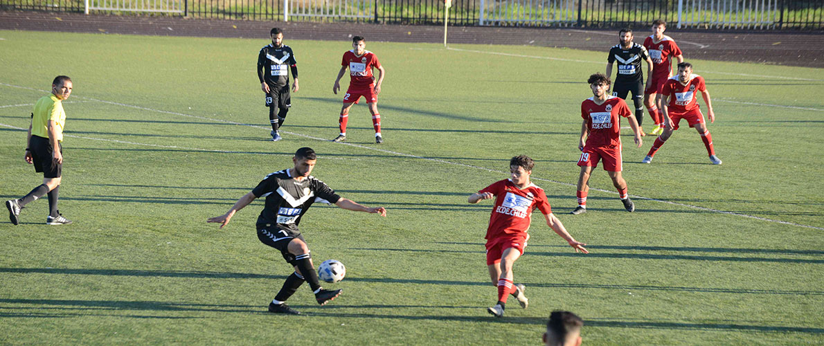 أنصار شبيبة سكيكدة غاضبون ويطالبون بالتغيير الجدري