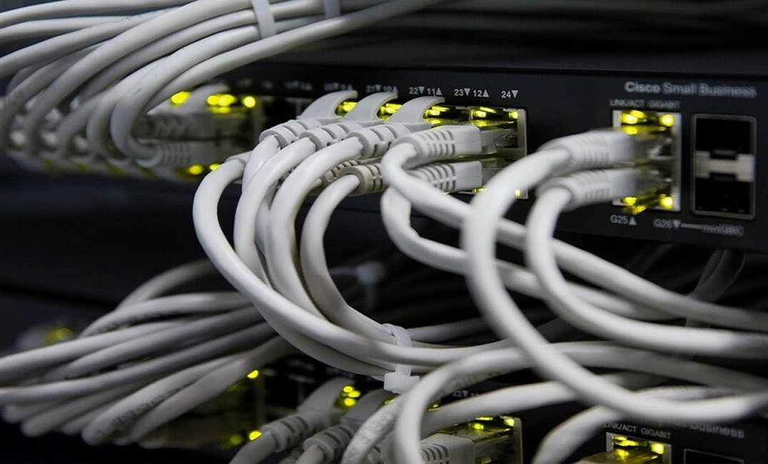 باحثون بريطانيون يبتكرون أنترنت فائقة السرعة