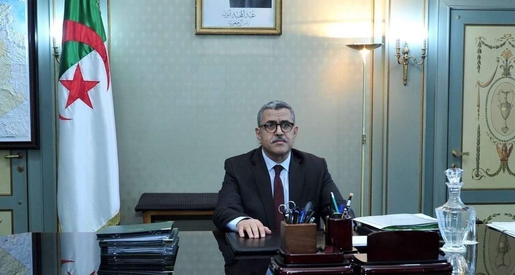 تعليمة للوزير الأول بشأن استمرارية النشاط الاقتصادي