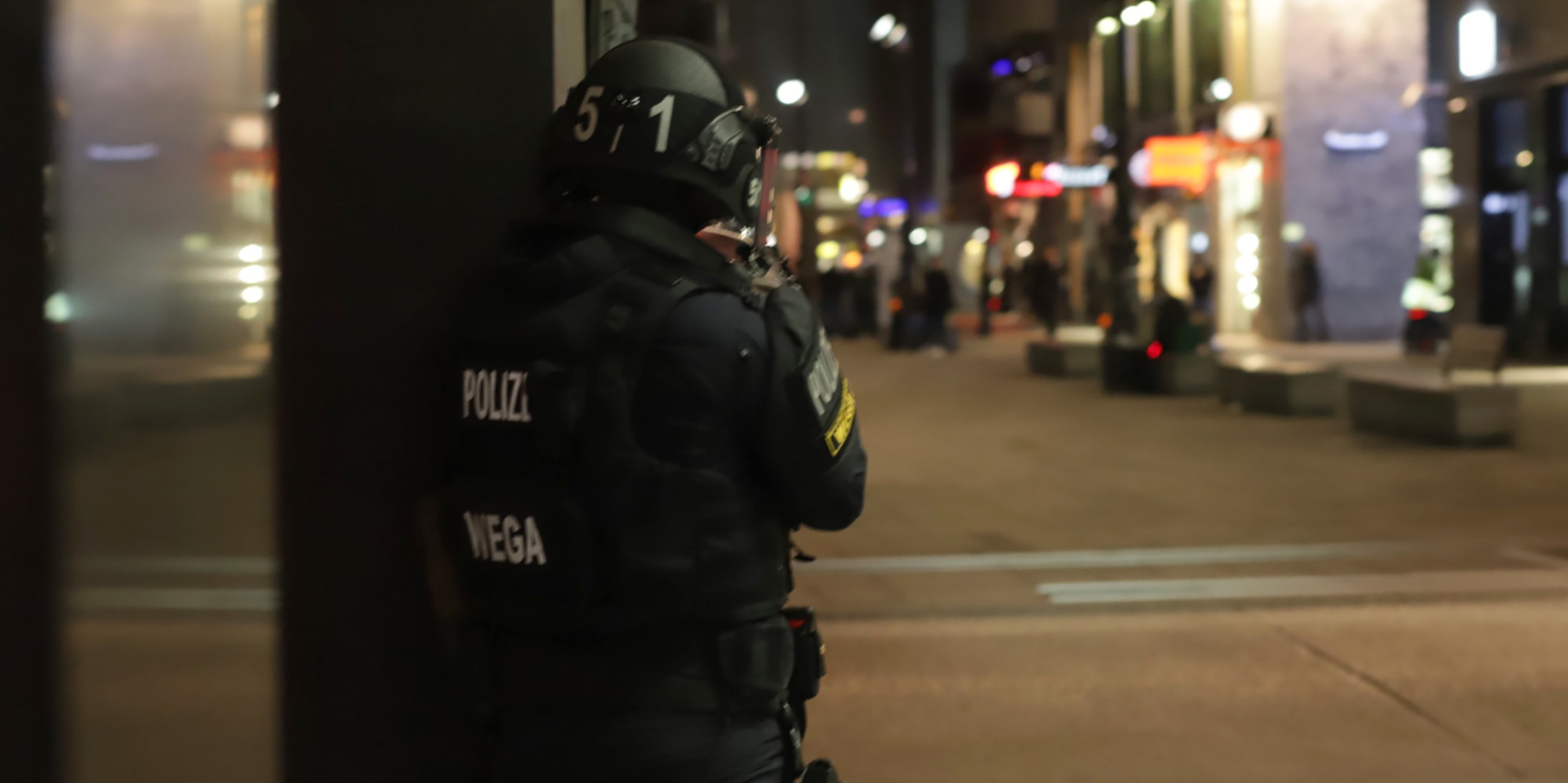 مقتل 7 أشخاص بهجوم مسلح وسط فيينا