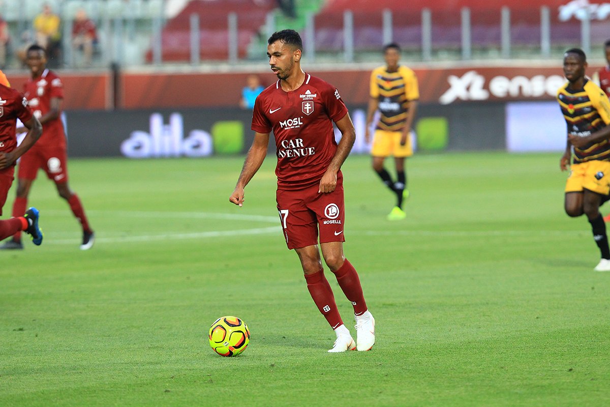 أوكيجة وبولحية أساسيان أمام نانت