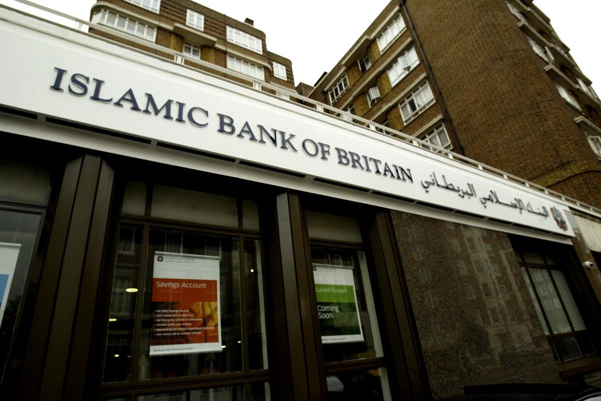 الجزائر تستنجد بالتجربة البريطانية لتطوير التمويل الإسلامي