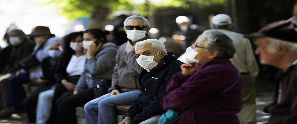 الإصابات بكورونا في العالم تتجاوز 51.81 مليون