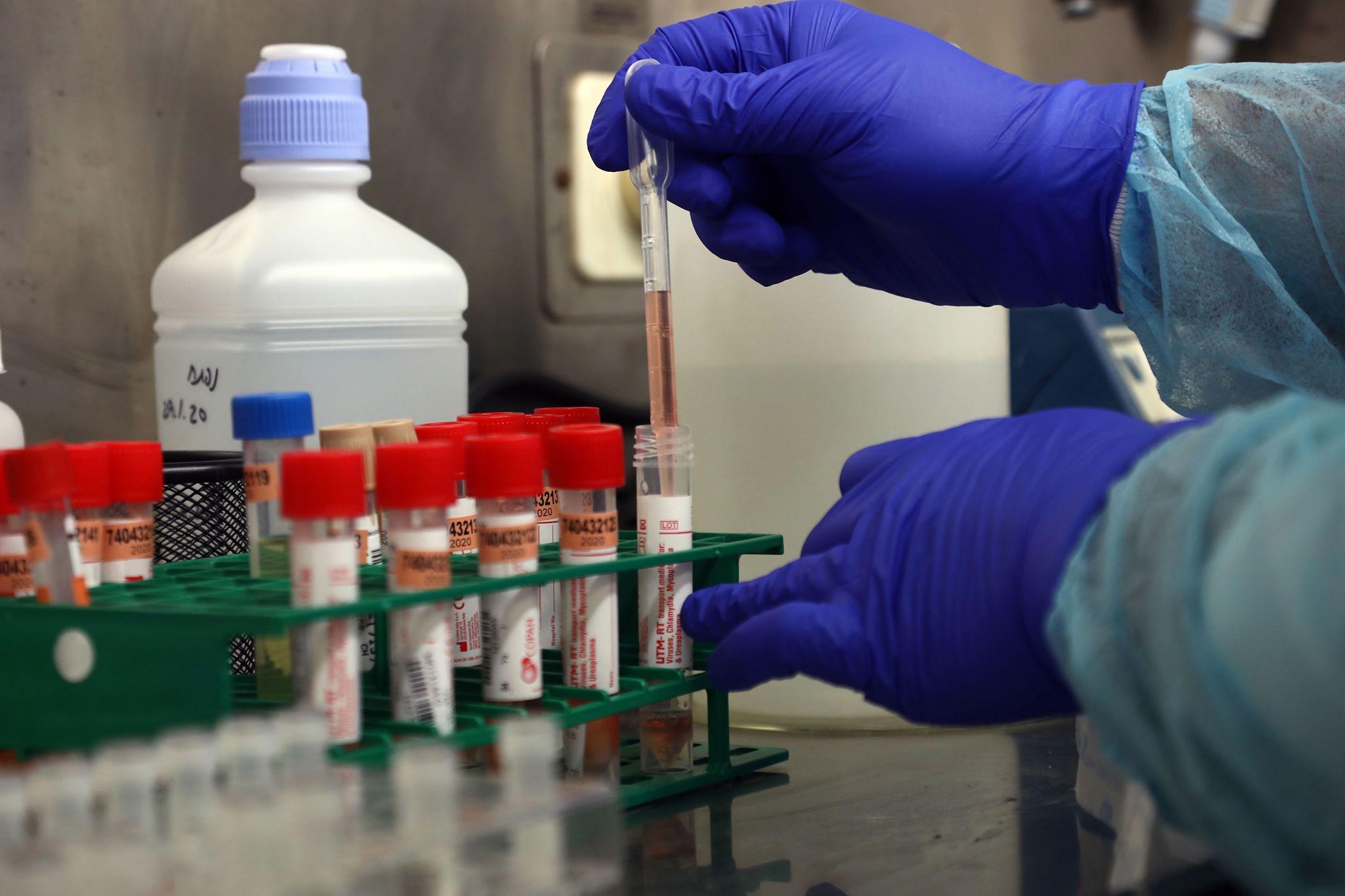 الصين متهمة بإتلاف معلومات عن فيروس كورونا