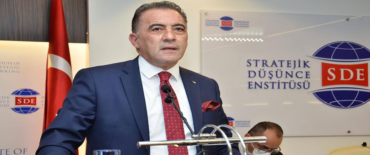 سفير الجزائر في تركيا يحاضر حول الاستفتاء وملف الصحراء