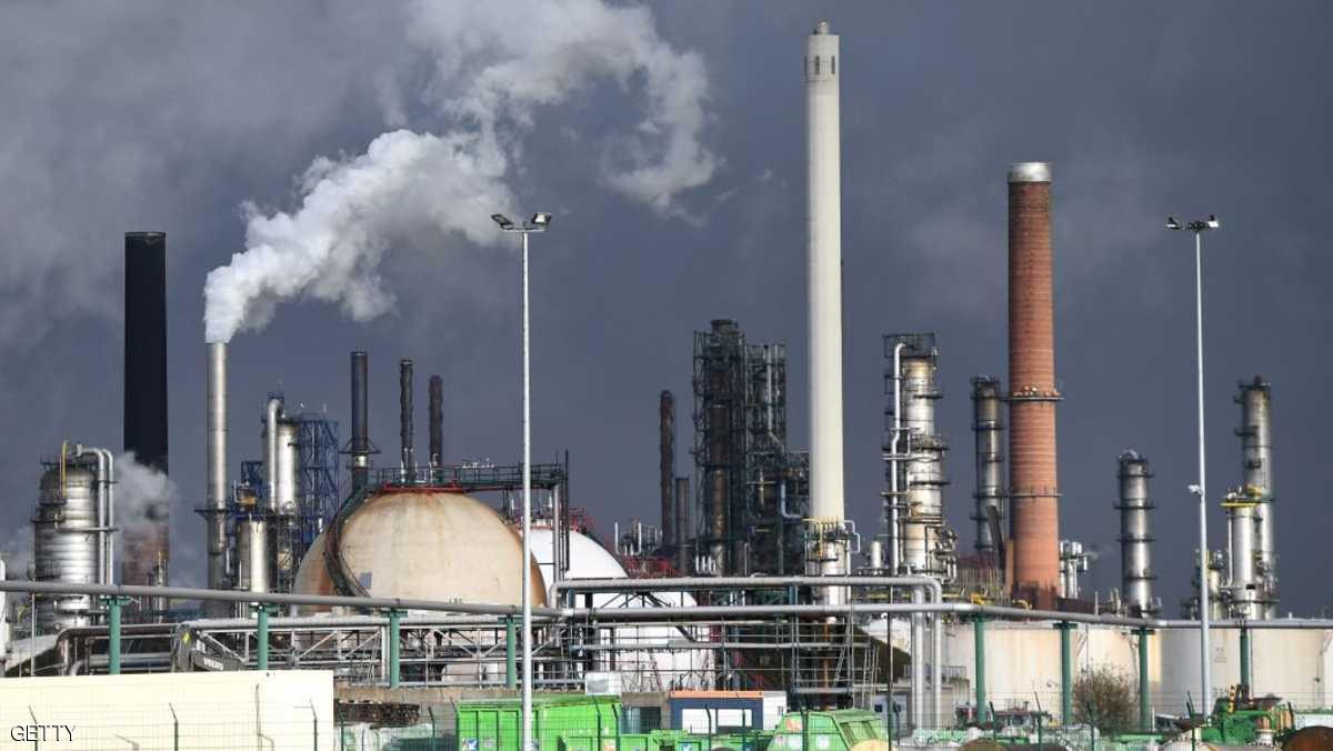 أسعار النفط تصعد 3%