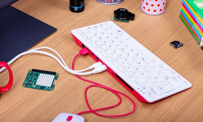 حاسوب جديد يتكون من لوحة مفاتيح فقط