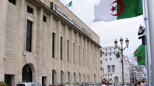 افتتاح الدورة العادية للبرلمان الأربعاء المقبل