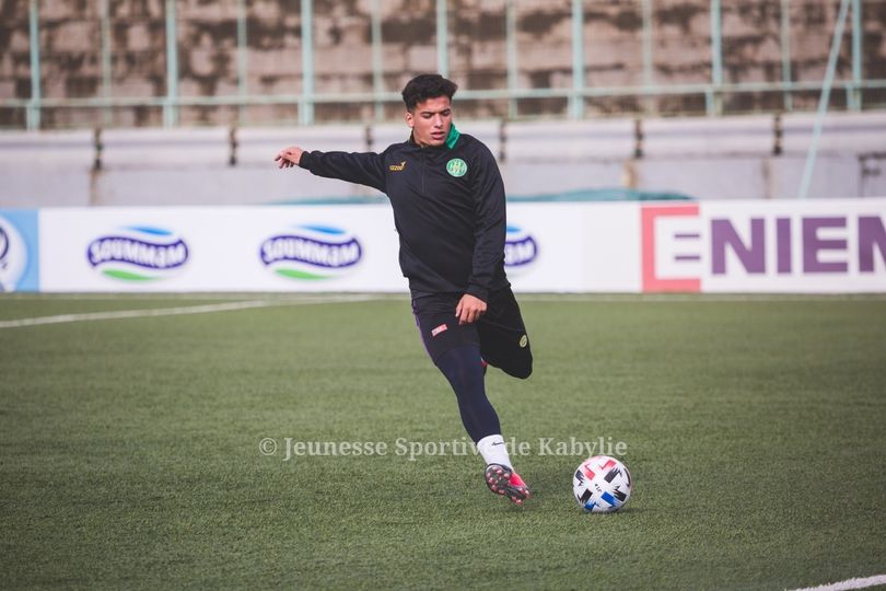 شبيبة القبائل: بولحية يغيب عن مواجهة شباب بلوزداد 
