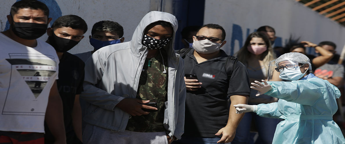 البرازيل تتخطى عتبة المليون إصابة 