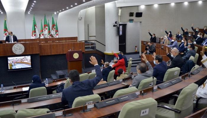 مجلس الأمة يصادق على قانون العقوبات