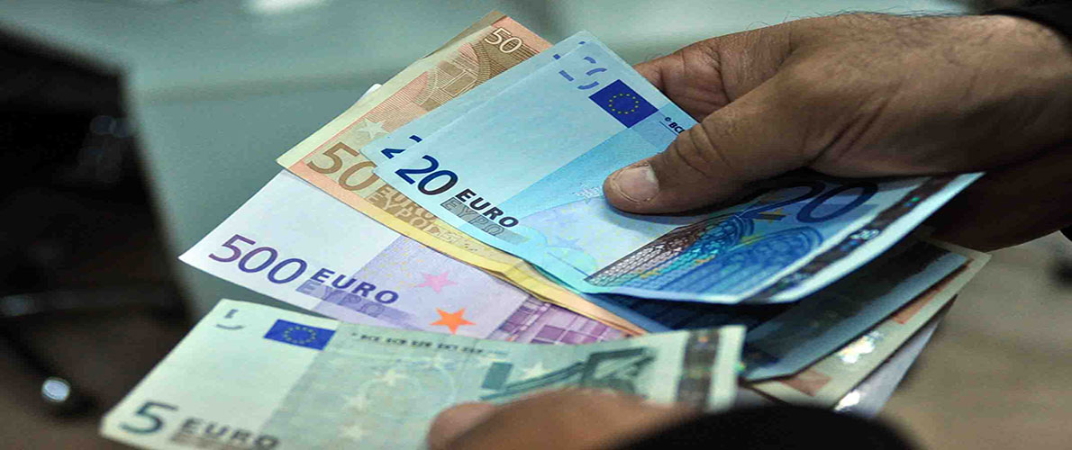 الجزائريون يُحرَمون من حقهم في 