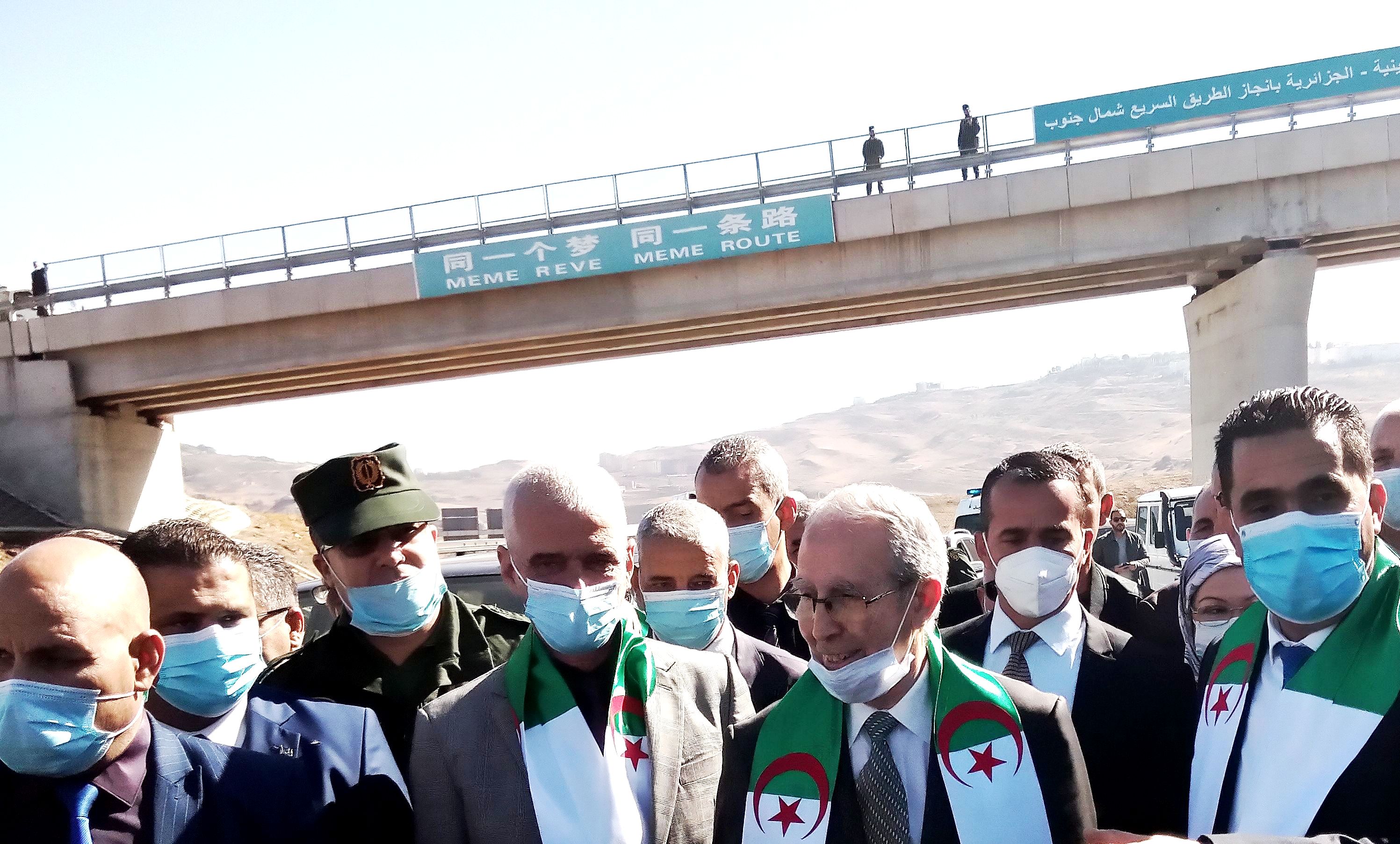 شيعلي يضع آخر شطر من الطريق شفة- برواڨية في الخدمة