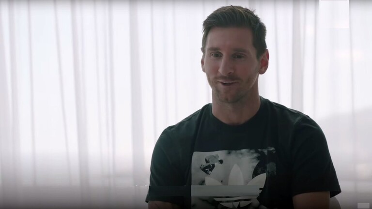 ميسي يشعر بخيبة أمل والسبب أصدقائه