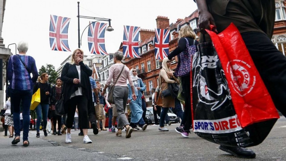 بريطانيا: إعادة فرض حجر صحي مدته أربعة أسابيع