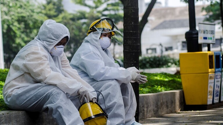 فيروس كورونا يشغل أزمة بين الصين وإيران