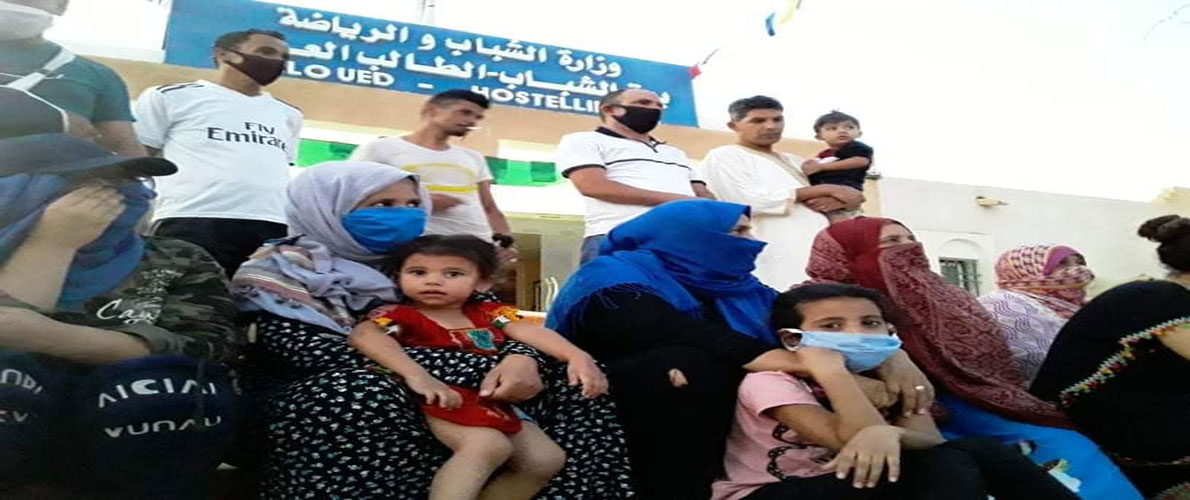 الوادي: التونسيون والمقيمون الجزائريون العالقون يغادرون إلى تونس