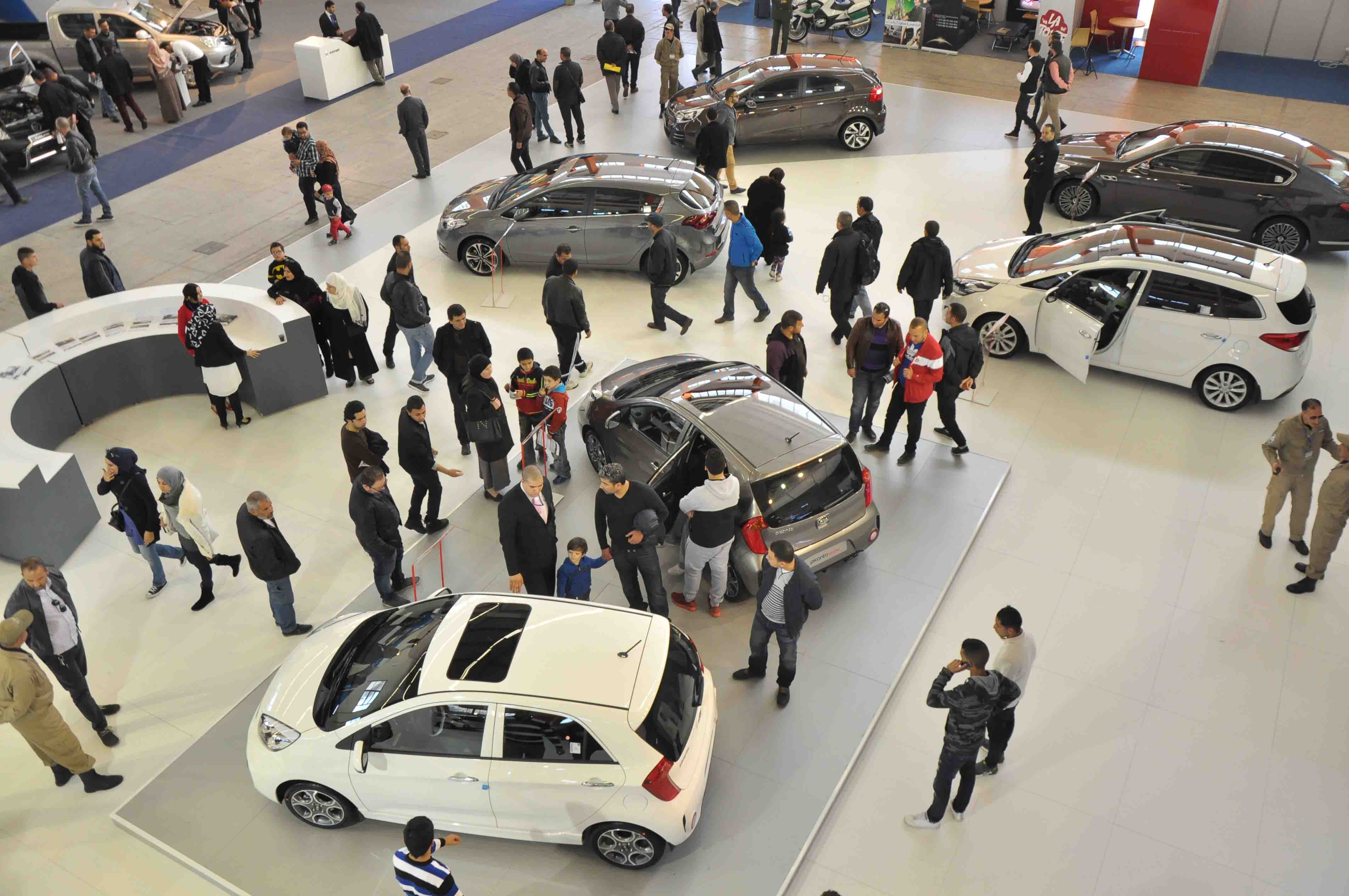 شراء السيارات في الجزائر يتأجل