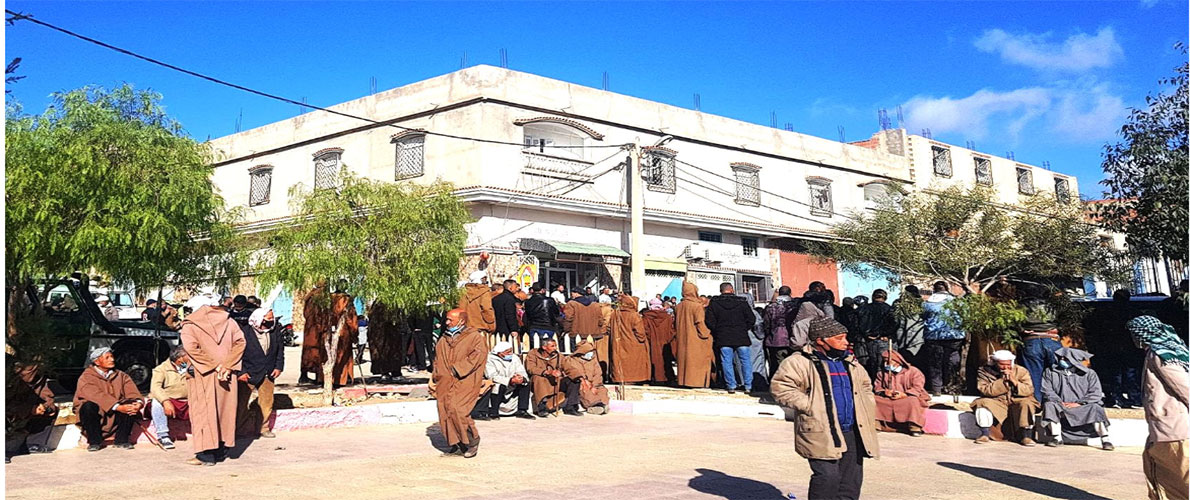 المدية: الوالي يعزي ويلتقي المحتجين في قصر البخاري 