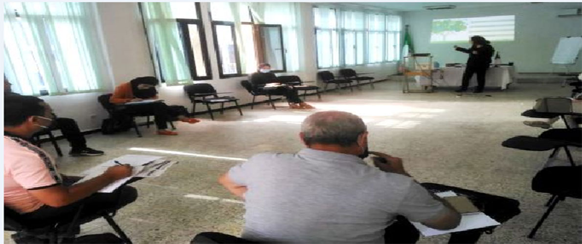 تكوين الصحفيين حول التربية البيئية بسكيكدة