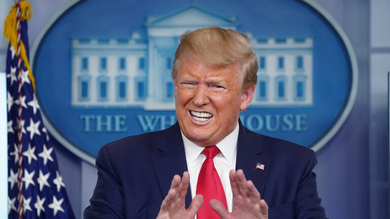 أمريكي يقاضي ترامب