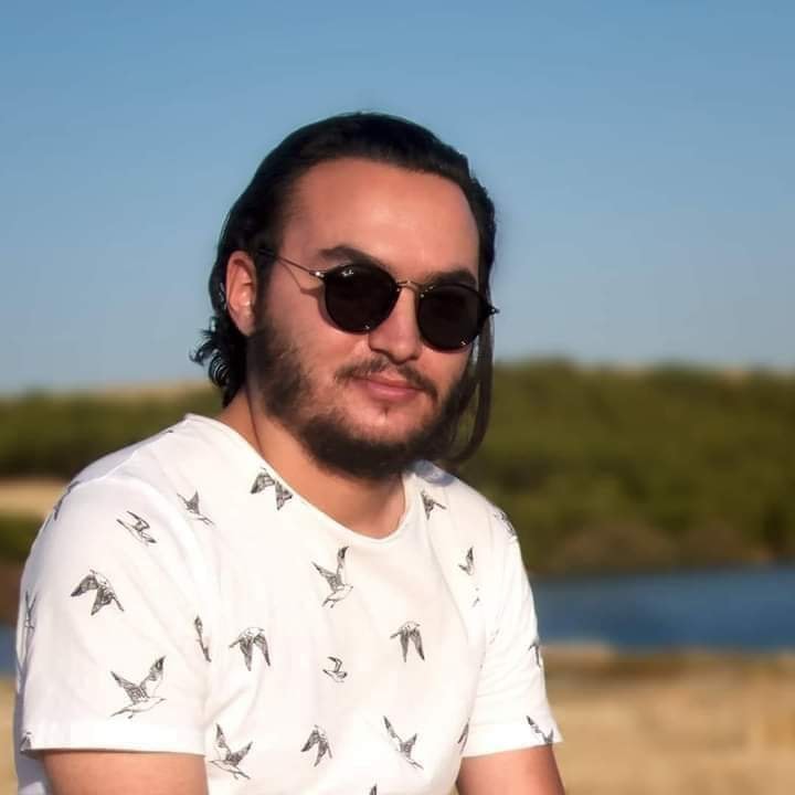 سطيف: الحبس النافذ للمدون وليد كشيدة