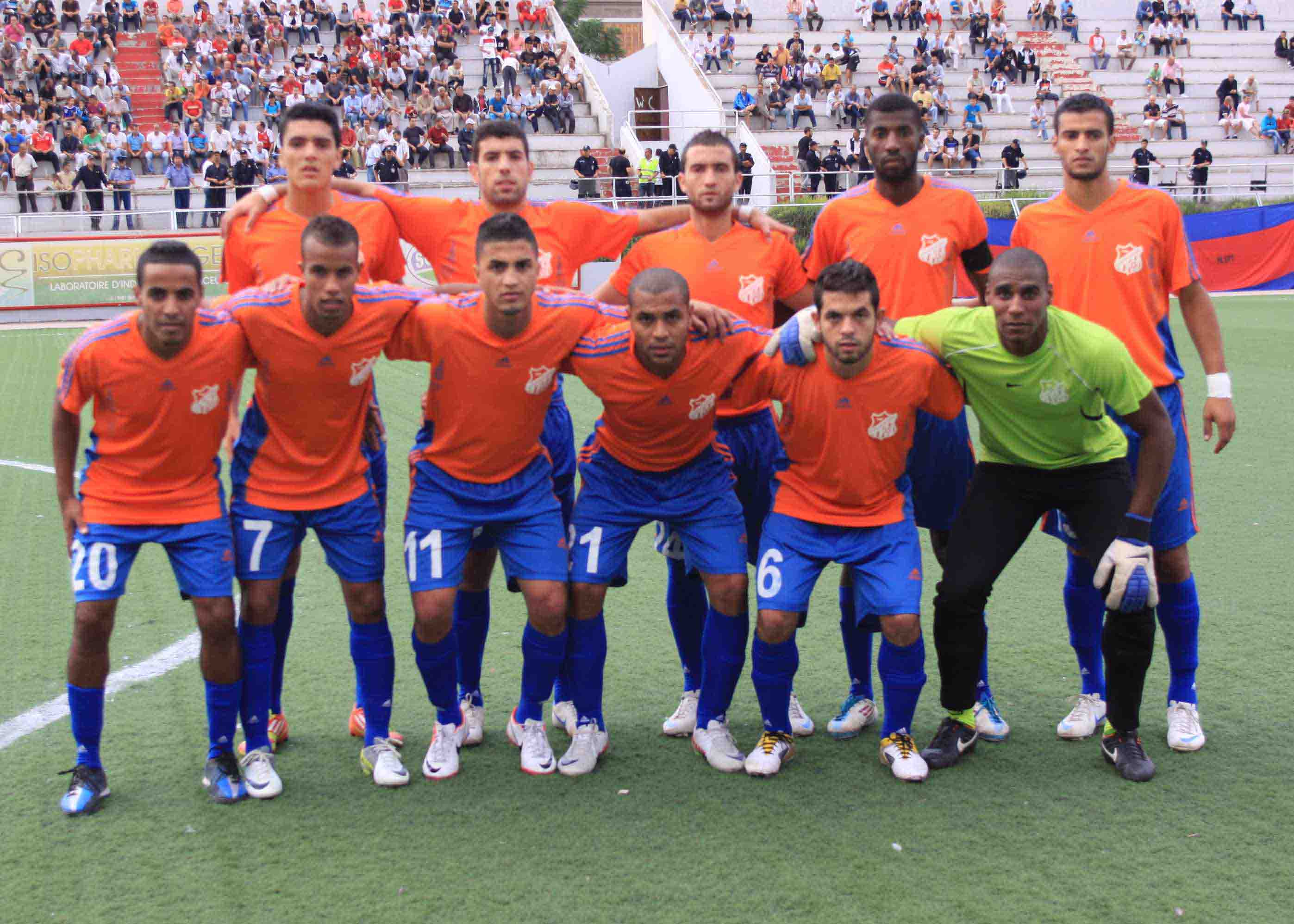 أولمبي المدية يتعاقد مع قاريش في انتظار كنيش