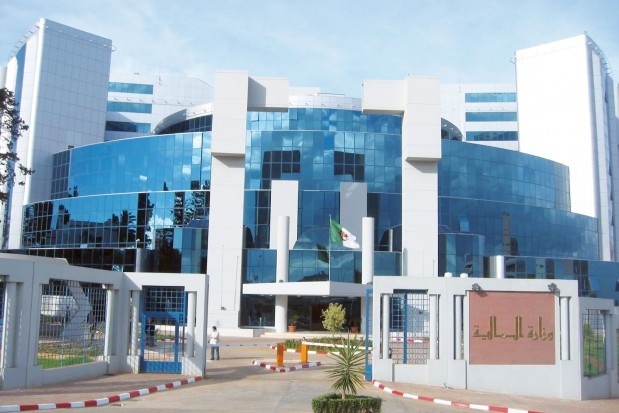 لا دعم مالي للمؤسسات العمومية قبل مراجعة نظامها