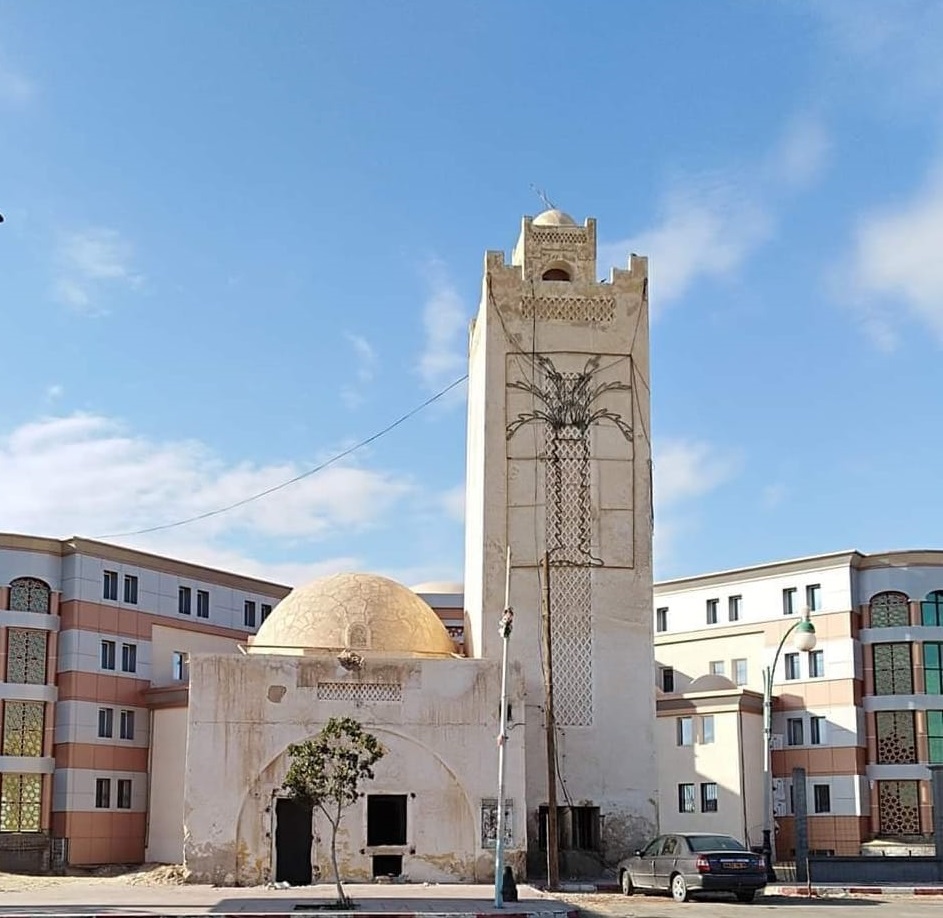 وزارة الثقافة توقف هدم صومعة أثرية في الوادي