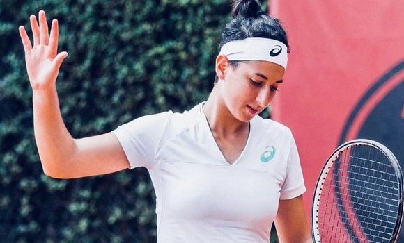 تنس: الجزائرية إيبو تتأهل للدور ربع النهائي في تونس