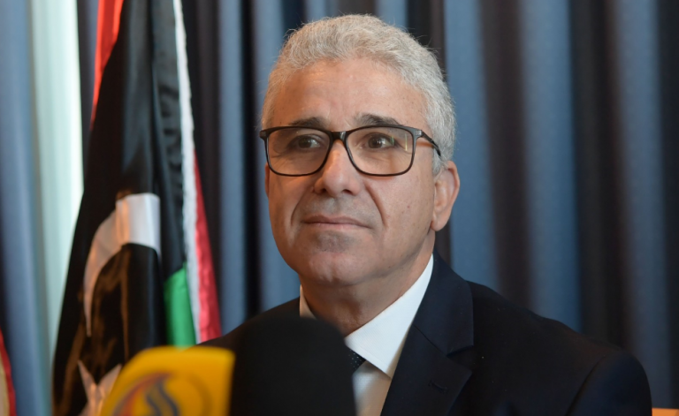 توقيف باشا آغا: طرابلس ترحب ومصراتة ترفض