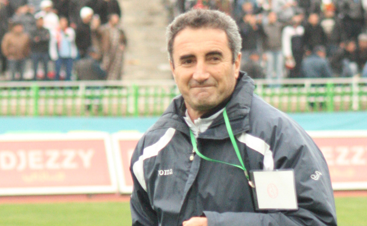 مناد مدربا لاتحاد الحراش وعزيزان مناجيرا عاما