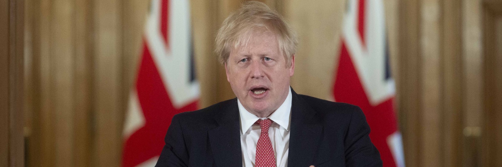 بوريس جونسون تحت الرعاية الطبية المركزة 