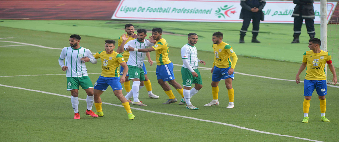 شبيبة الساورة تخطف الصدارة 