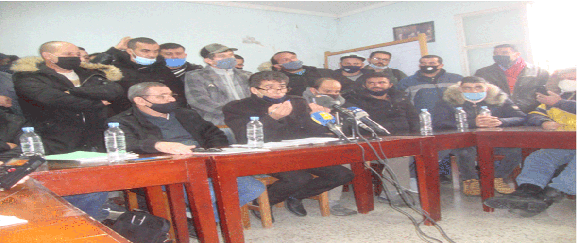 ممثلو عمال مؤسسة