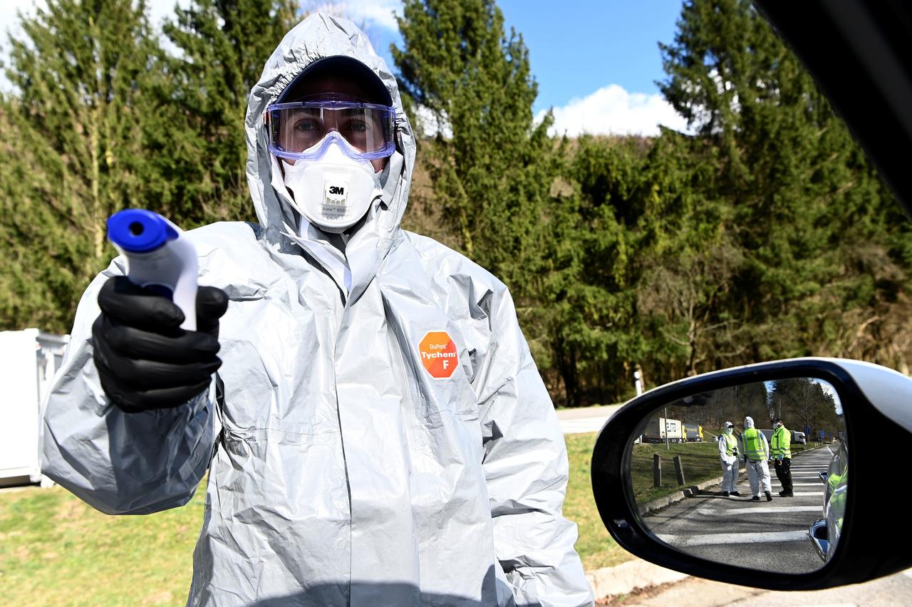 أوروبا: الصحة العالمية تحذر من زيادة تفشي كورونا في 2021