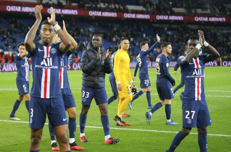 باريس سان جرمان يودع اثنين من أبرز أعمدة الفريق