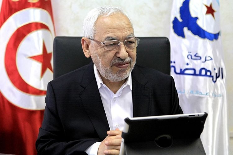 الغنوشي يعلن تنحيه من رئاسة النهضة قبل نهاية السنة