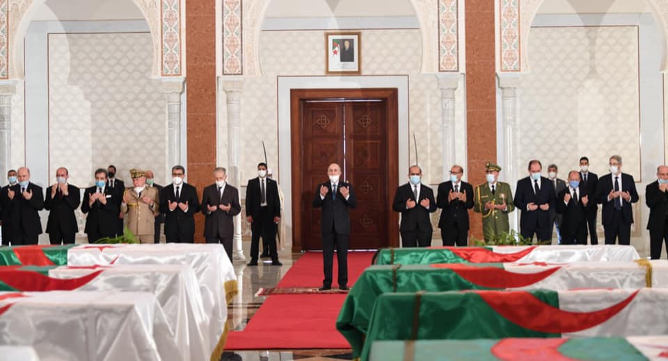 الوزير الأول يشيد ببلقاضي وسنوسي