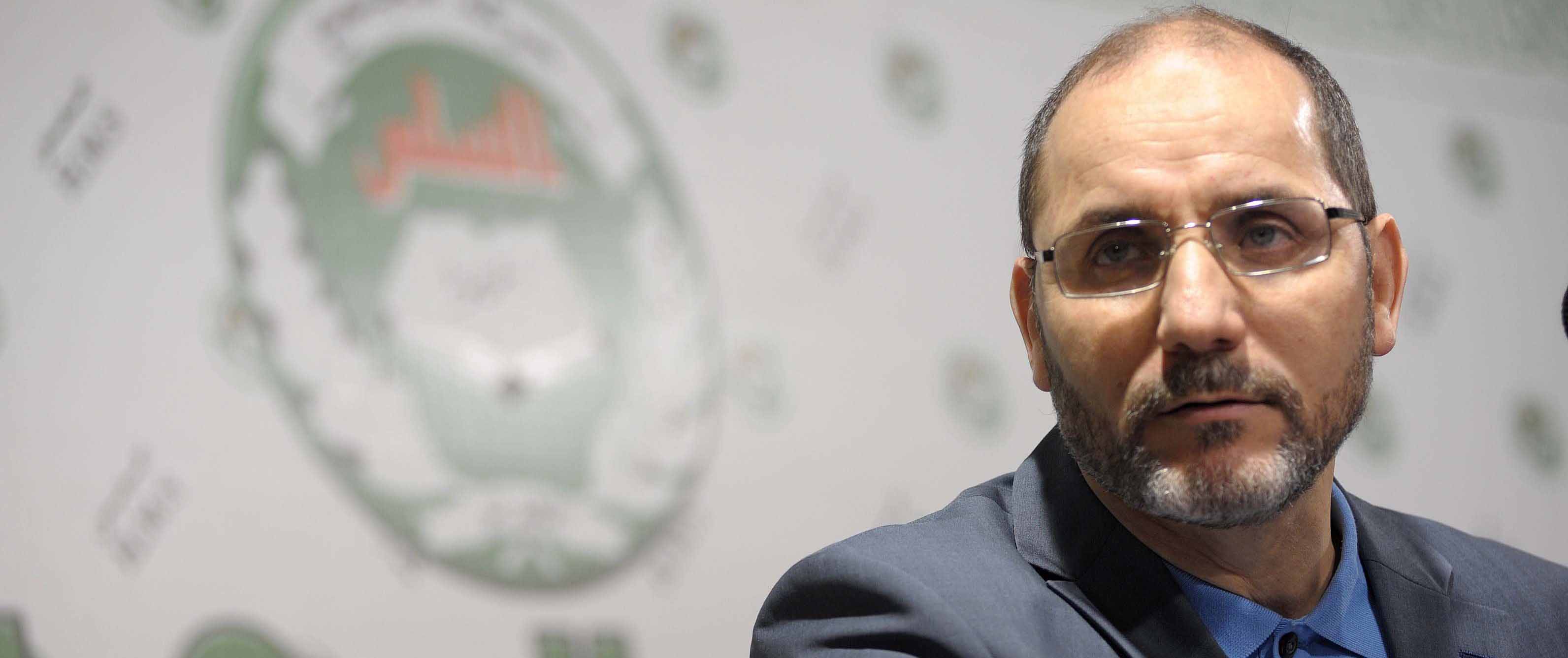 مقري..عملاء الاستعمار والمأجورون يستهدفوننا 