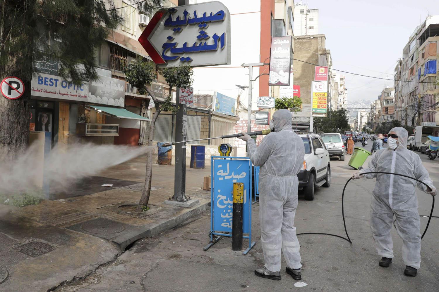 تمديد حالة الطوارئ لمدة شهر في بيروت