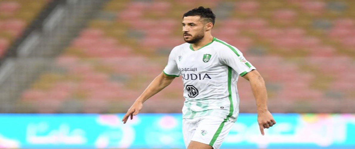 بلايلي يتخلف عن العودة إلي جدة .. والأهلي يتوعده